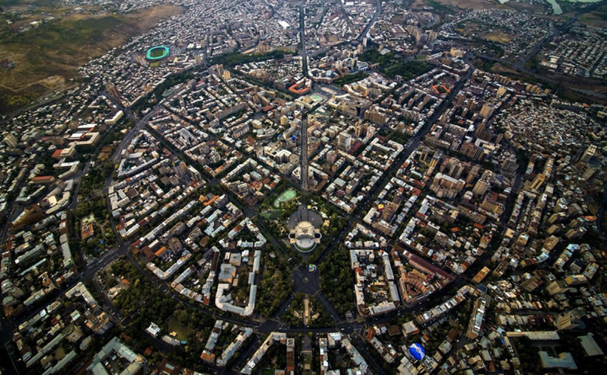 نمای هوایی ایروان و آرارات